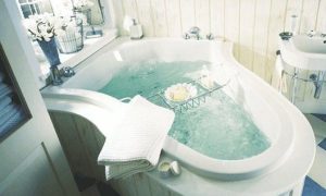 How to buy a two-person bathtub how to clean and maintain a two-person bathtub