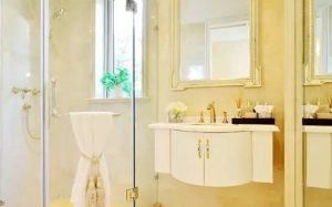 How to expand the bathroom space in small apartment decoration a few small methods