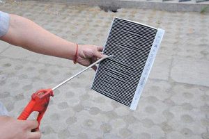 The correct way to clean the air conditioner