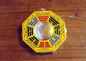 Bagua mirror pictures can not just use Bagua mirror how to use