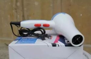 What are the alternative uses of hairdryer