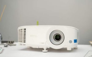 How about the Shchenko Projector 1000c? Senko Projector 1000c evaluation