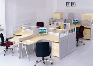 Office desk feng shui placement