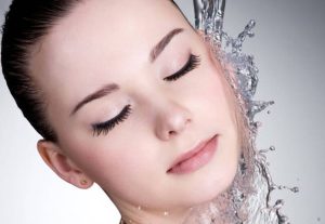 Autumn skincare knowledge, hydration to regulate the water-lipid balance