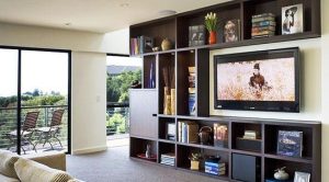 Several factors affecting the price of TV cabinet