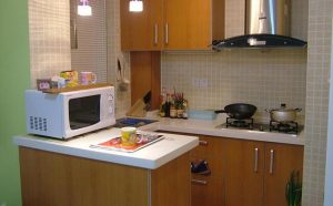 What does small apartment kitchen decoration need to notice