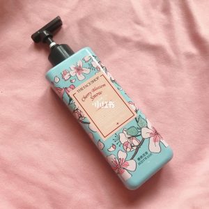 How about Faesch’s Shop and Wind Sakura Snow Shower Gel? – Does Faesch’s Shop and Wind Sakura Snow smell good