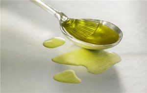 Can glycerin be used as a mask? The difference between olive oil and glycerin