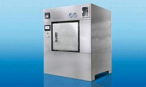 What is the usual temperature and time for dry heat sterilization, and what is the difference between wet heat sterilization