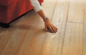 Rules for curing solid wood floors