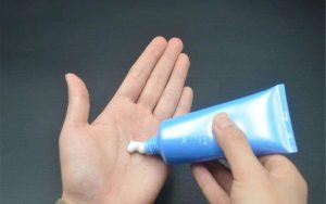 Don’t forget to teach you the beauty of outdated hand cream