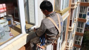 The procedure of door and window engineering inspection is introduced