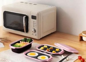 Microwave use taboo: which food can not be put in the microwave oven heating