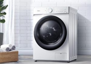 What are the precautions for using Midea drum washing machine