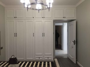 The integrated decoration of wardrobe, cabinet and bath set detailed explanation